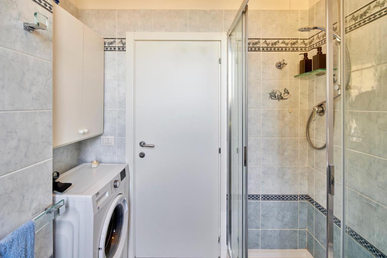Azure Spot In Siena Centre - Apt Centrale Con Balcone Ngoại thất bức ảnh
