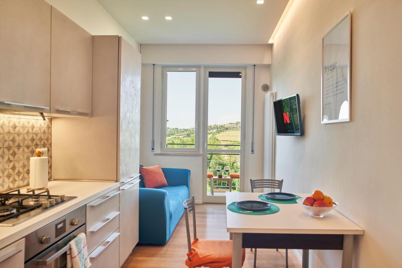 Azure Spot In Siena Centre - Apt Centrale Con Balcone Ngoại thất bức ảnh