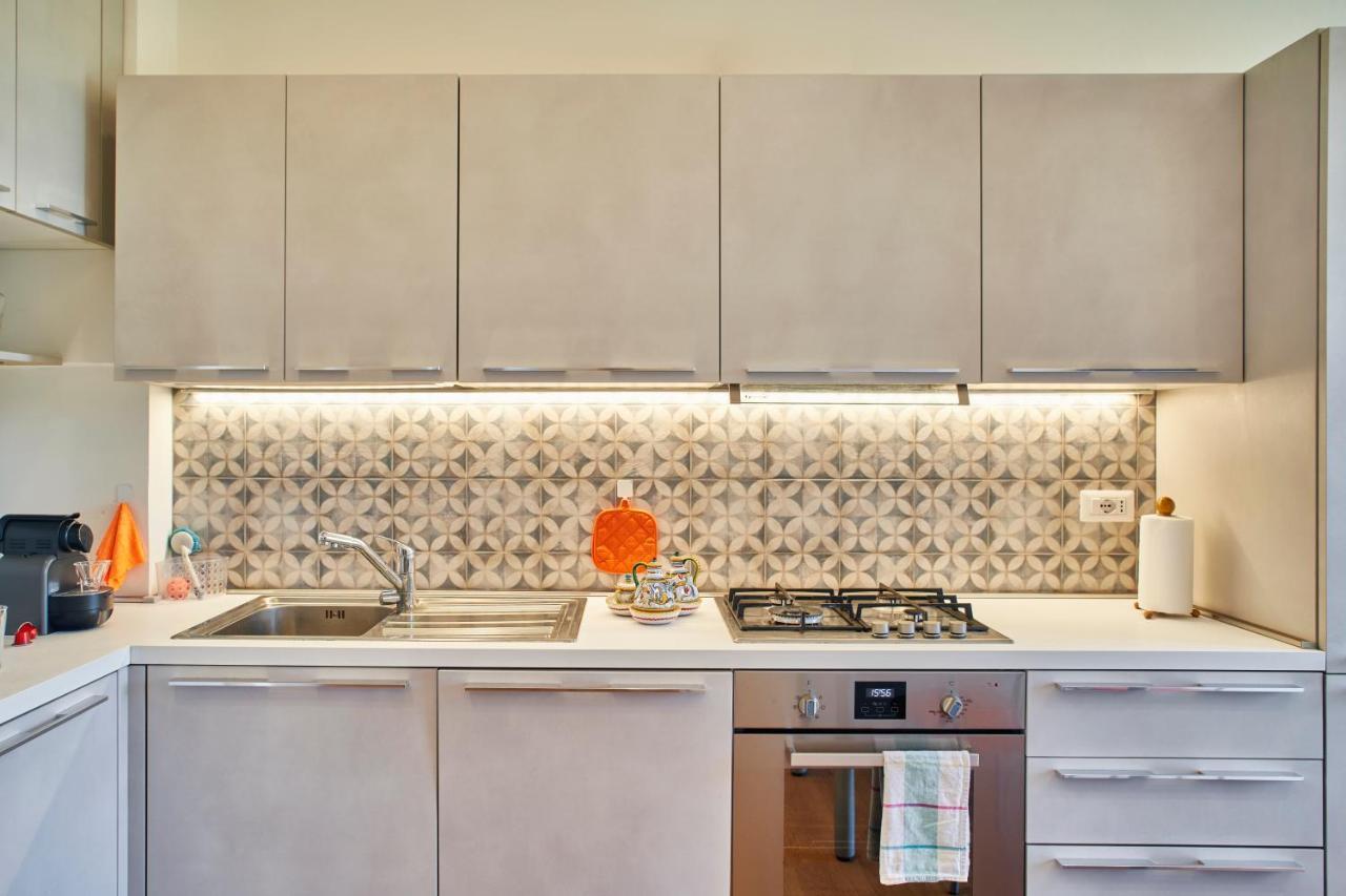 Azure Spot In Siena Centre - Apt Centrale Con Balcone Ngoại thất bức ảnh